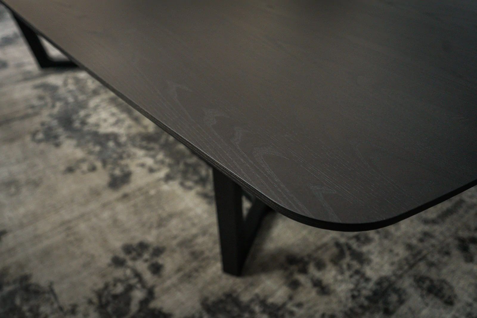 Poliform Стол Concorde Black Elm от Poliform — в интерьере