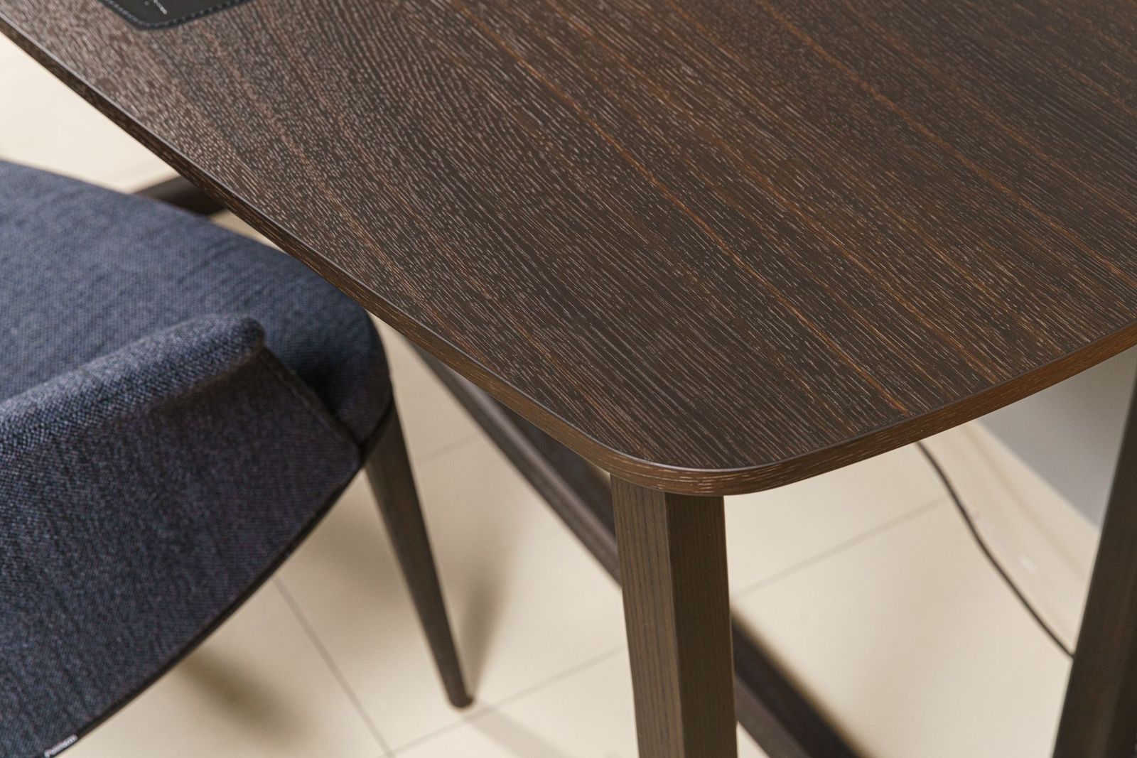 Poliform Письменный стол Concorde Oak Spessart от Poliform — в интерьере