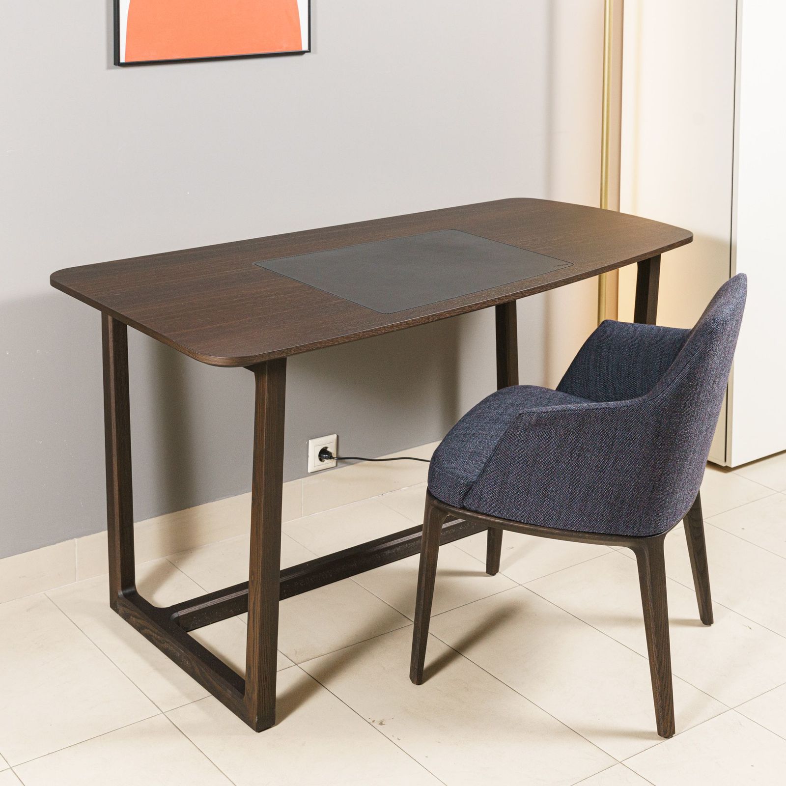 Poliform Письменный стол Concorde Oak Spessart от Poliform — в интерьере
