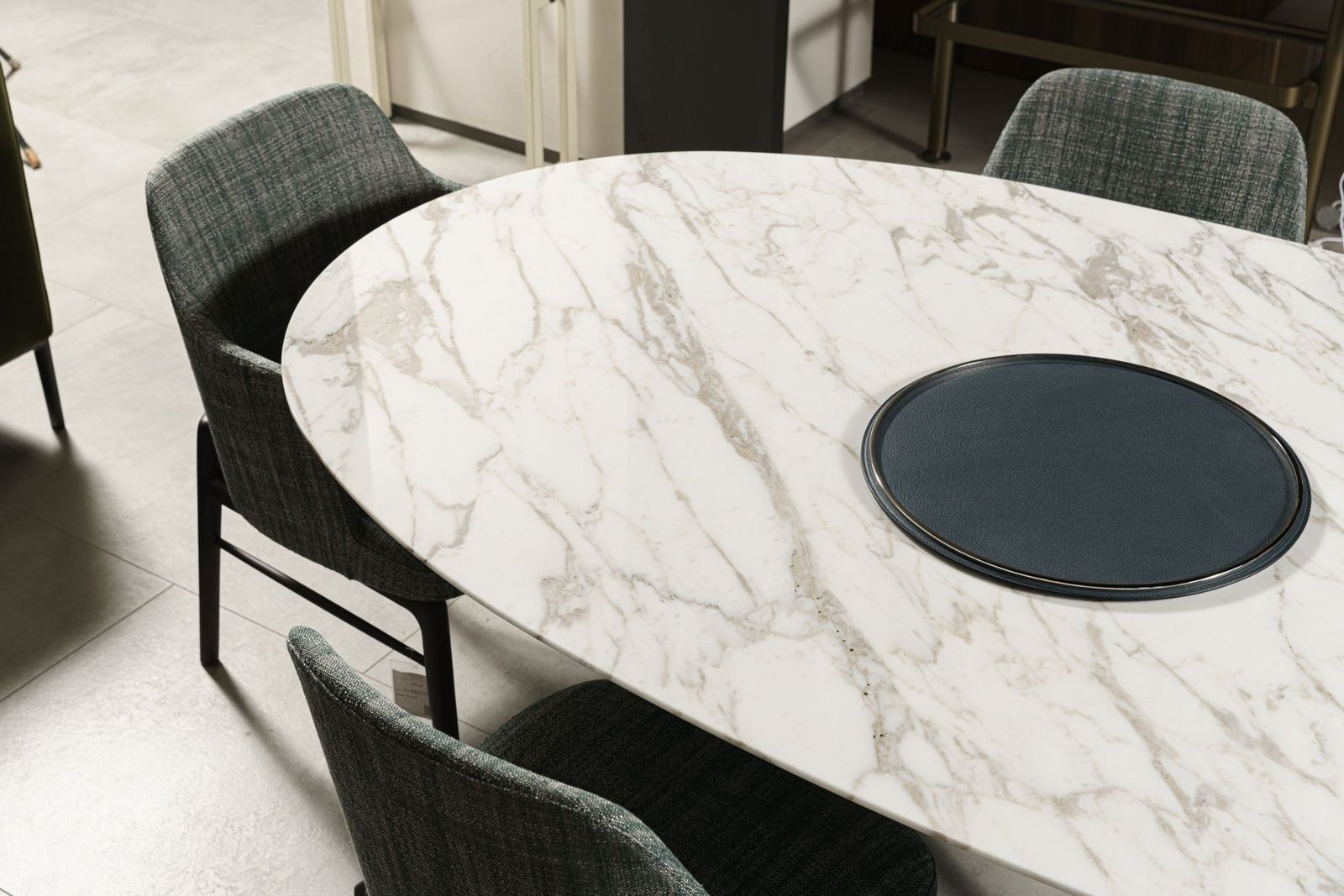 Poliform Стол Mondrian Calacatta oro lucido от Poliform