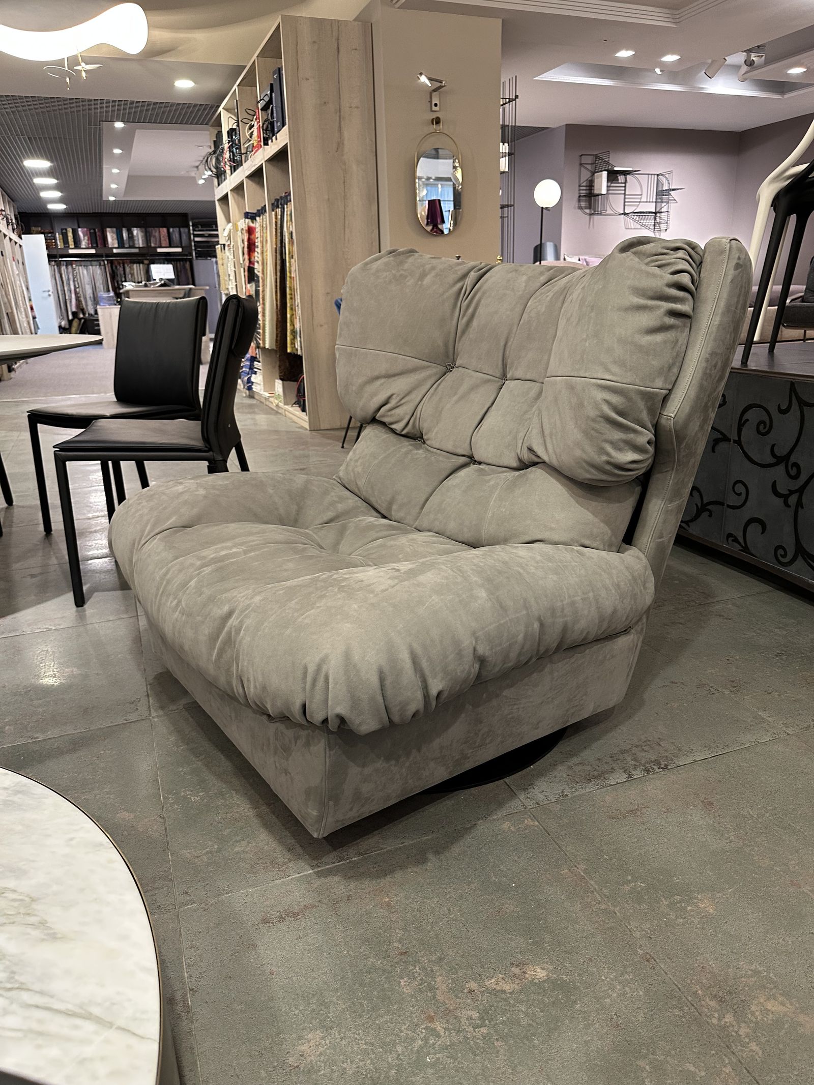 Baxter Кресло Milano Kashmir Mousse от Baxter — в интерьере
