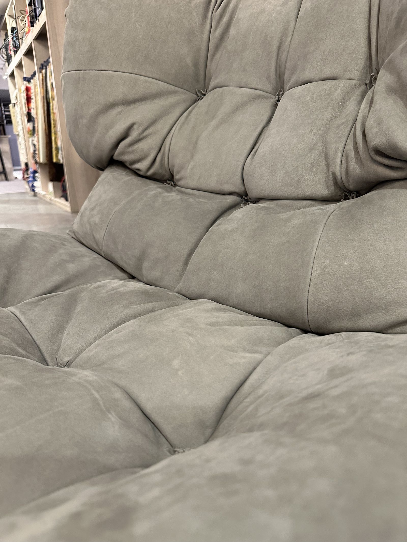 Baxter Кресло Milano Kashmir Mousse от Baxter — в интерьере
