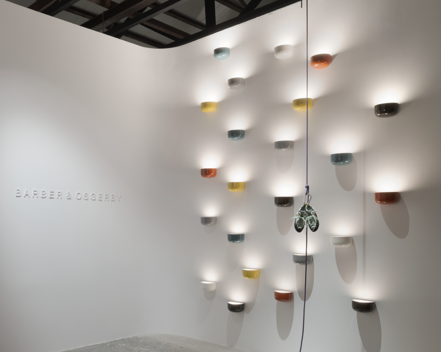 Flos Бра Bellhop от Flos — в интерьере