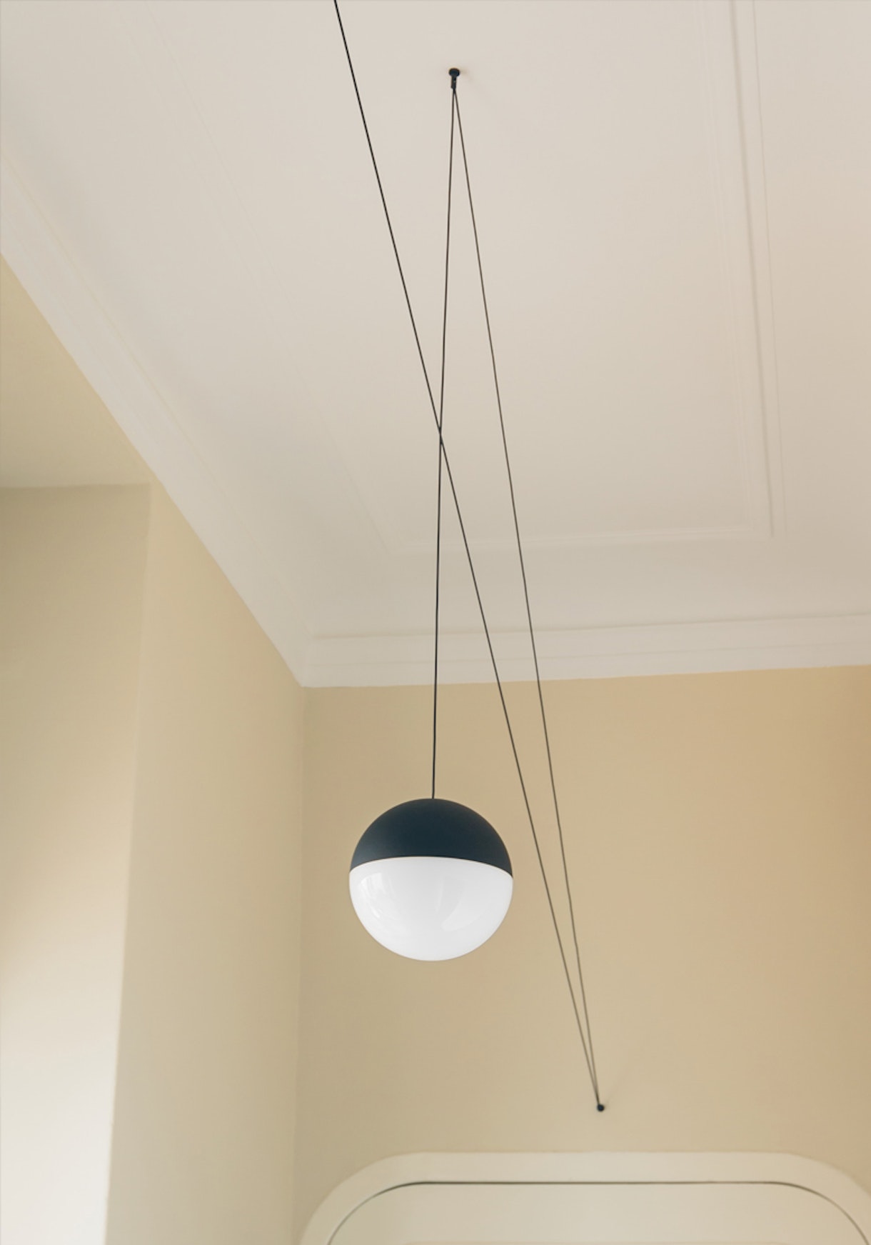Flos Подвесной светильник String Light от Flos — в интерьере