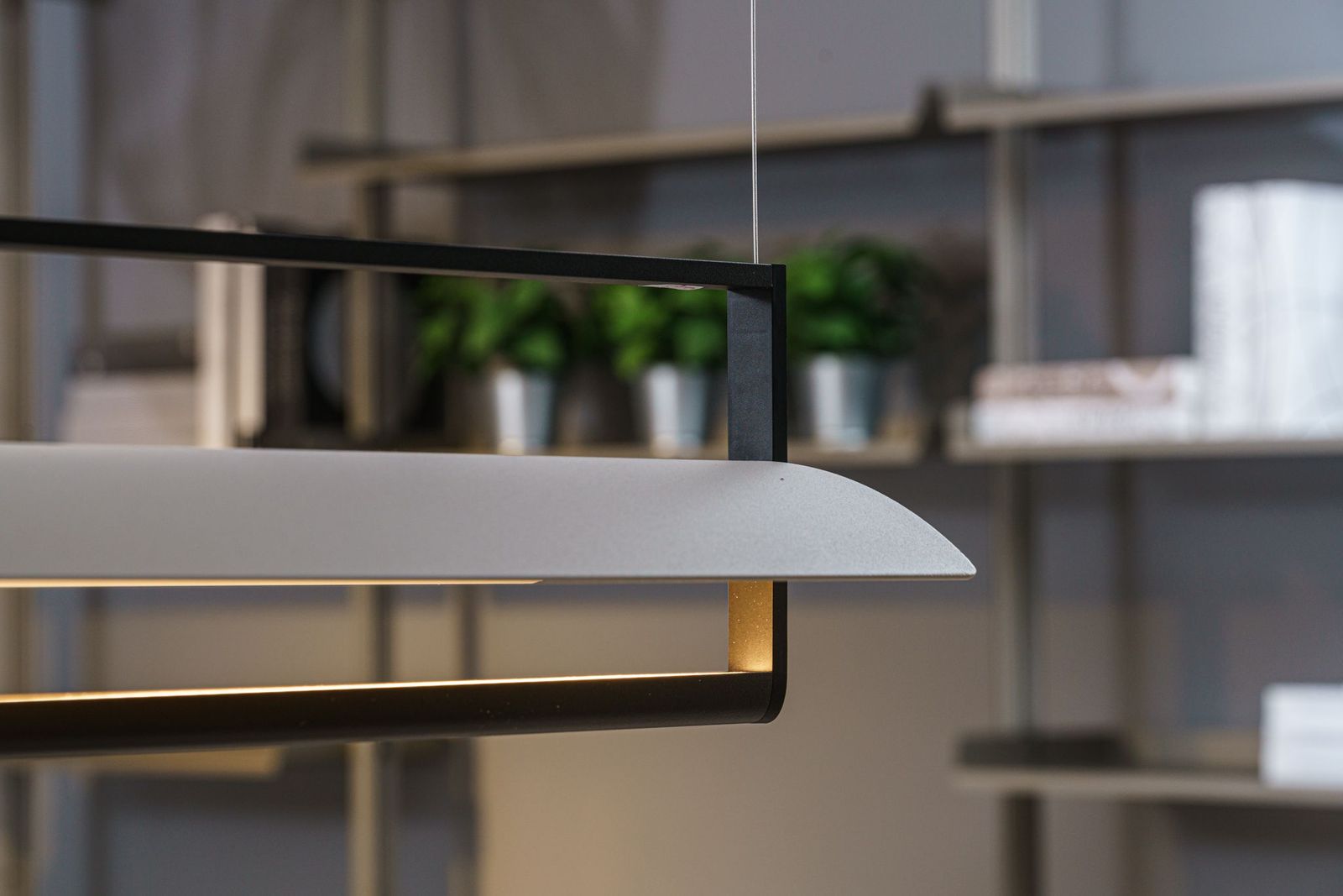 Vibia Подвесной светильник Kontorno 6436/6438 от Vibia — в интерьере