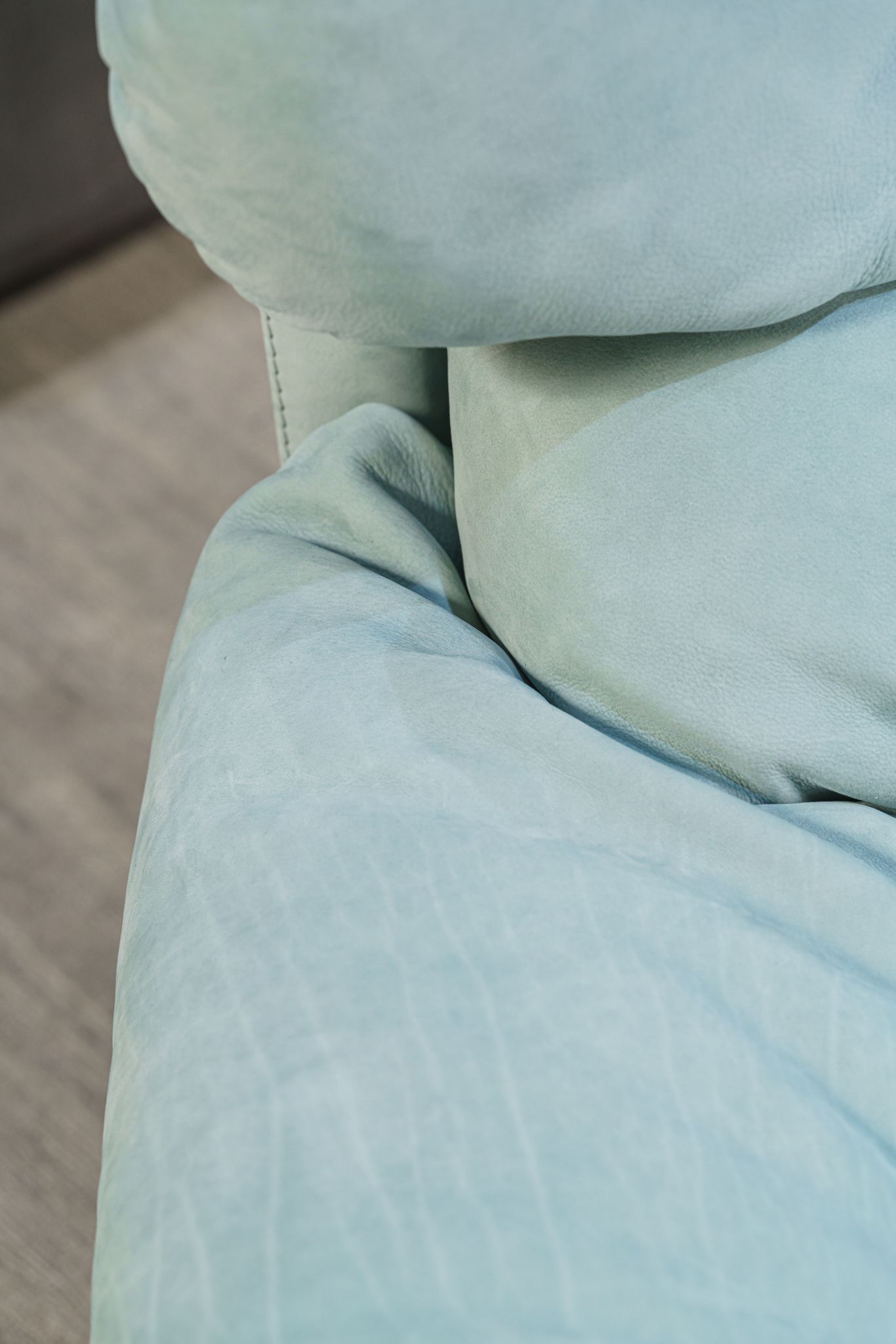 Baxter Кресло Milano Kashmir Turquoise от Baxter — в интерьере