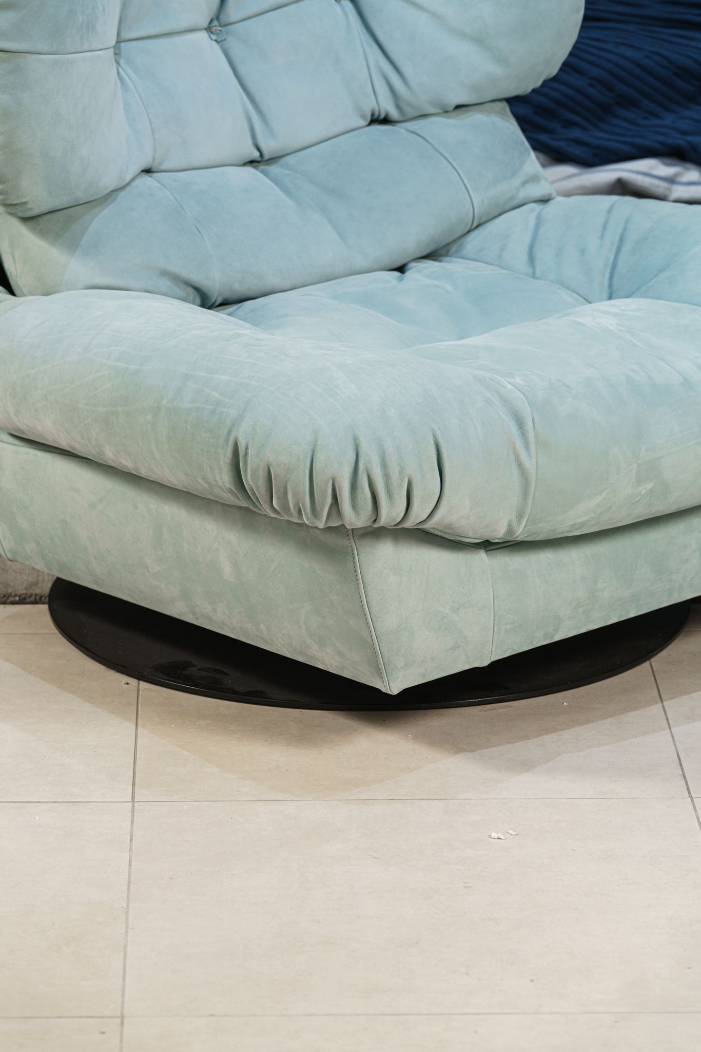 Baxter Кресло Milano Kashmir Turquoise от Baxter — в интерьере