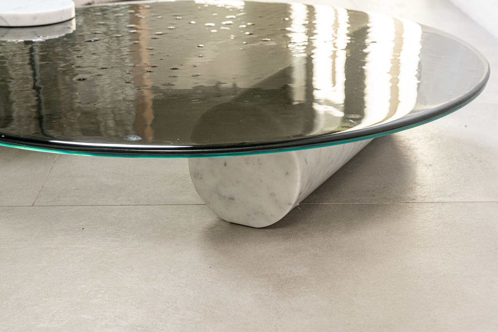 Baxter Журнальный столик Verre Bianco Giola marble от Baxter — в интерьере
