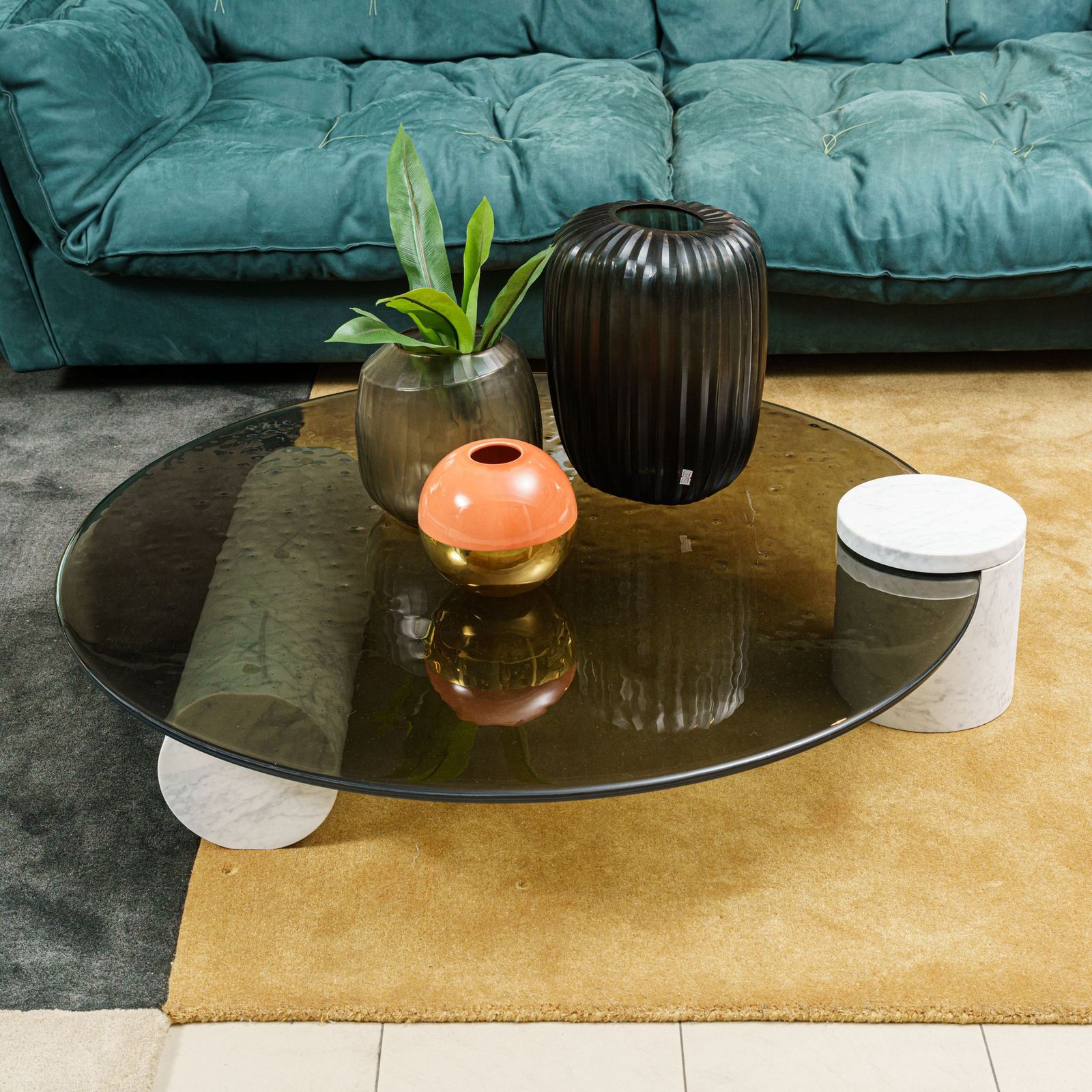 Baxter Журнальный столик Verre Bianco Giola marble от Baxter — в интерьере