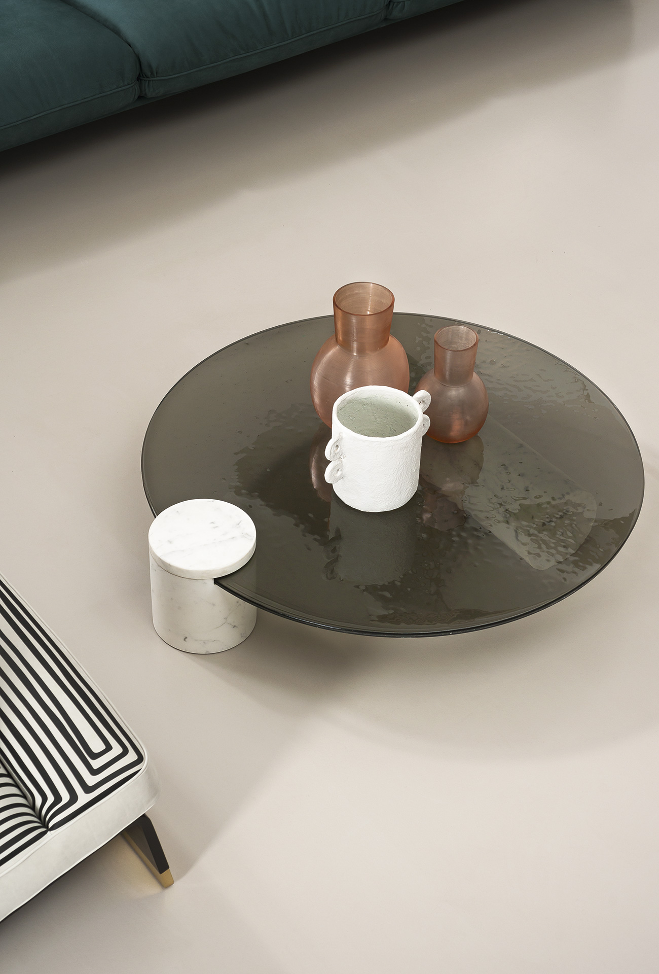 Baxter Журнальный столик Verre Bianco Giola marble от Baxter — в интерьере