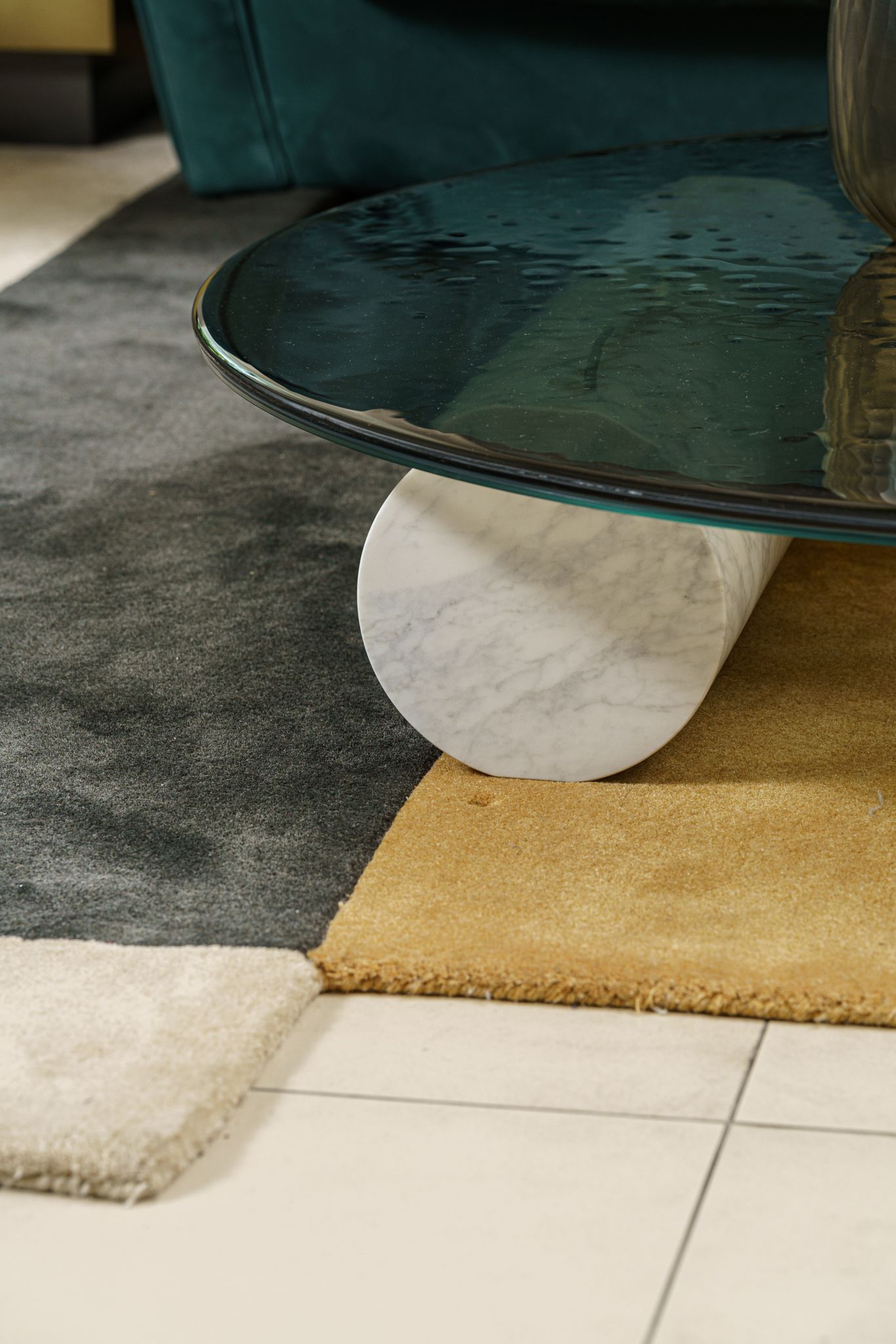 Baxter Журнальный столик Verre Bianco Giola marble от Baxter — в интерьере