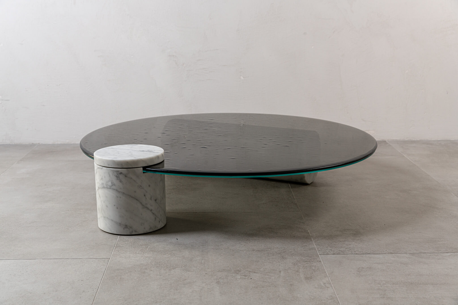 Baxter Журнальный столик Verre Bianco Giola marble от Baxter — в интерьере
