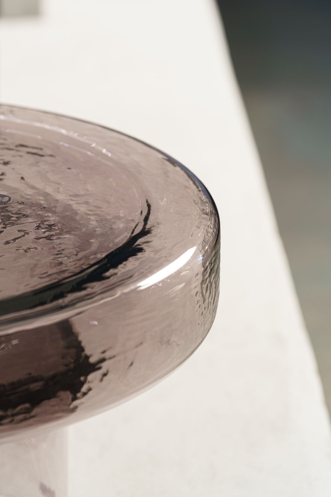 Miniforms Журнальный столик Soda Amethyst d55 от Miniforms — в интерьере