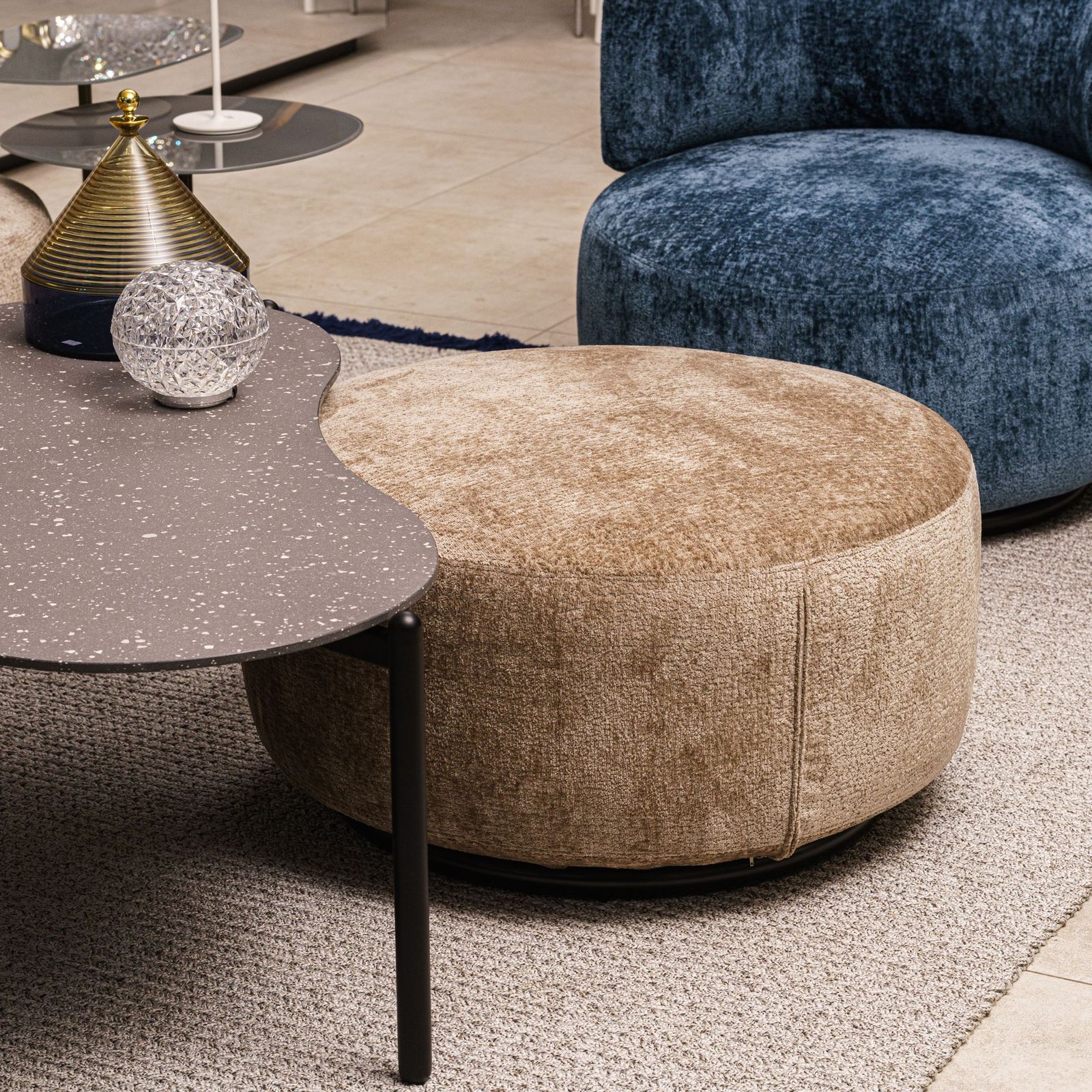 Kartell Пуф K-WAIT от Kartell — в интерьере