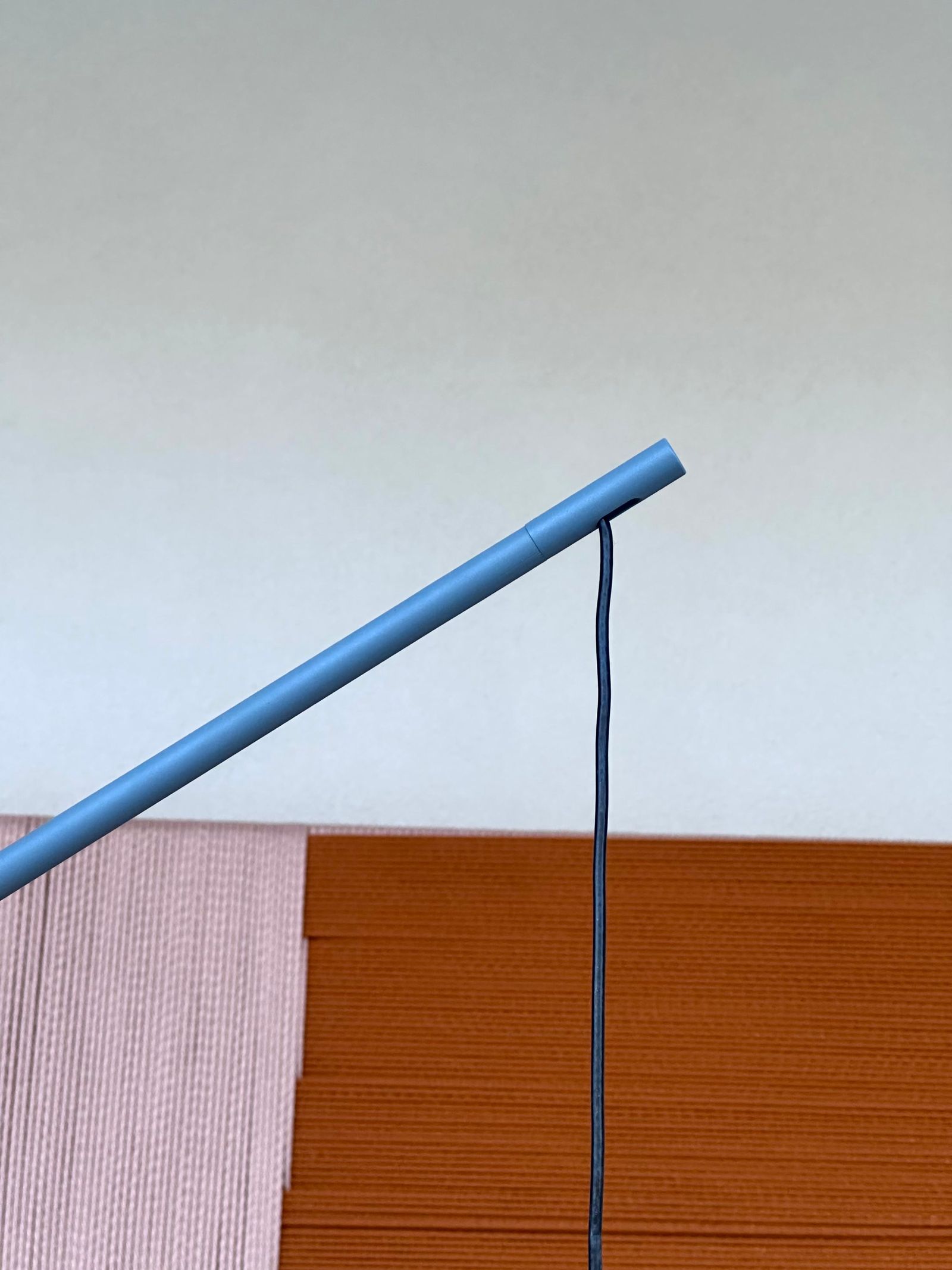 Vibia Подвесной торшер North 5666 Blue от Vibia — в интерьере
