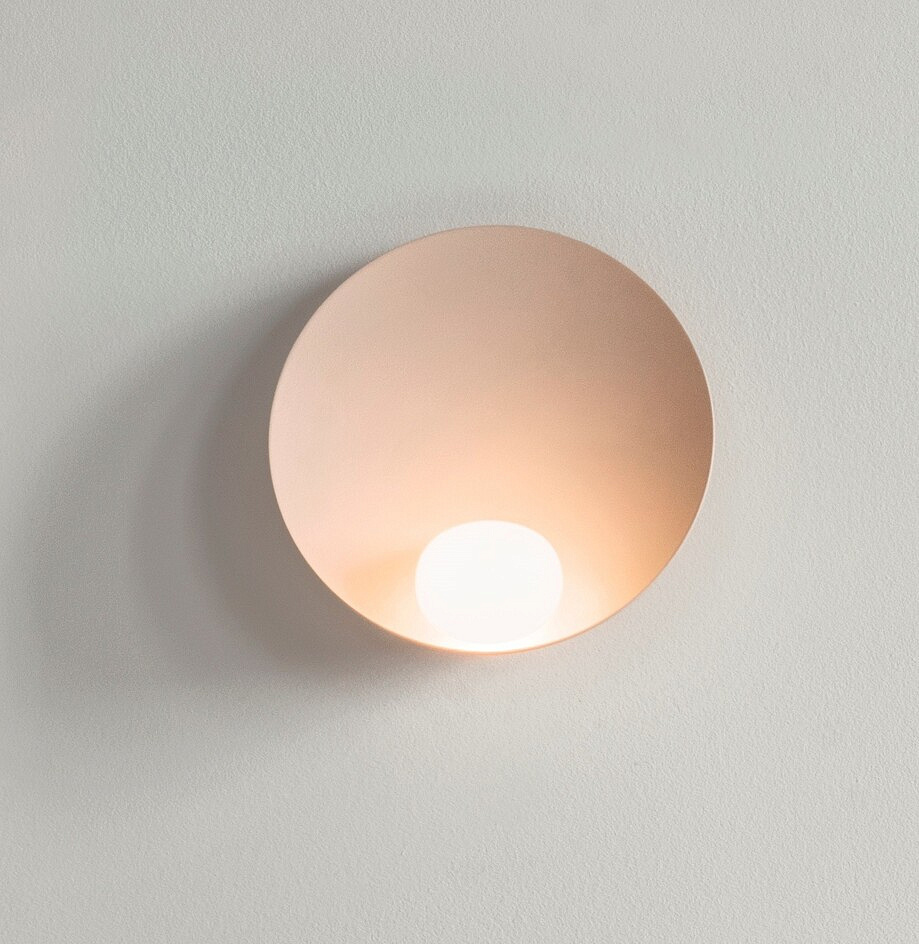 Vibia Настольная лампа Musa 7402 Biege от Vibia — в интерьере
