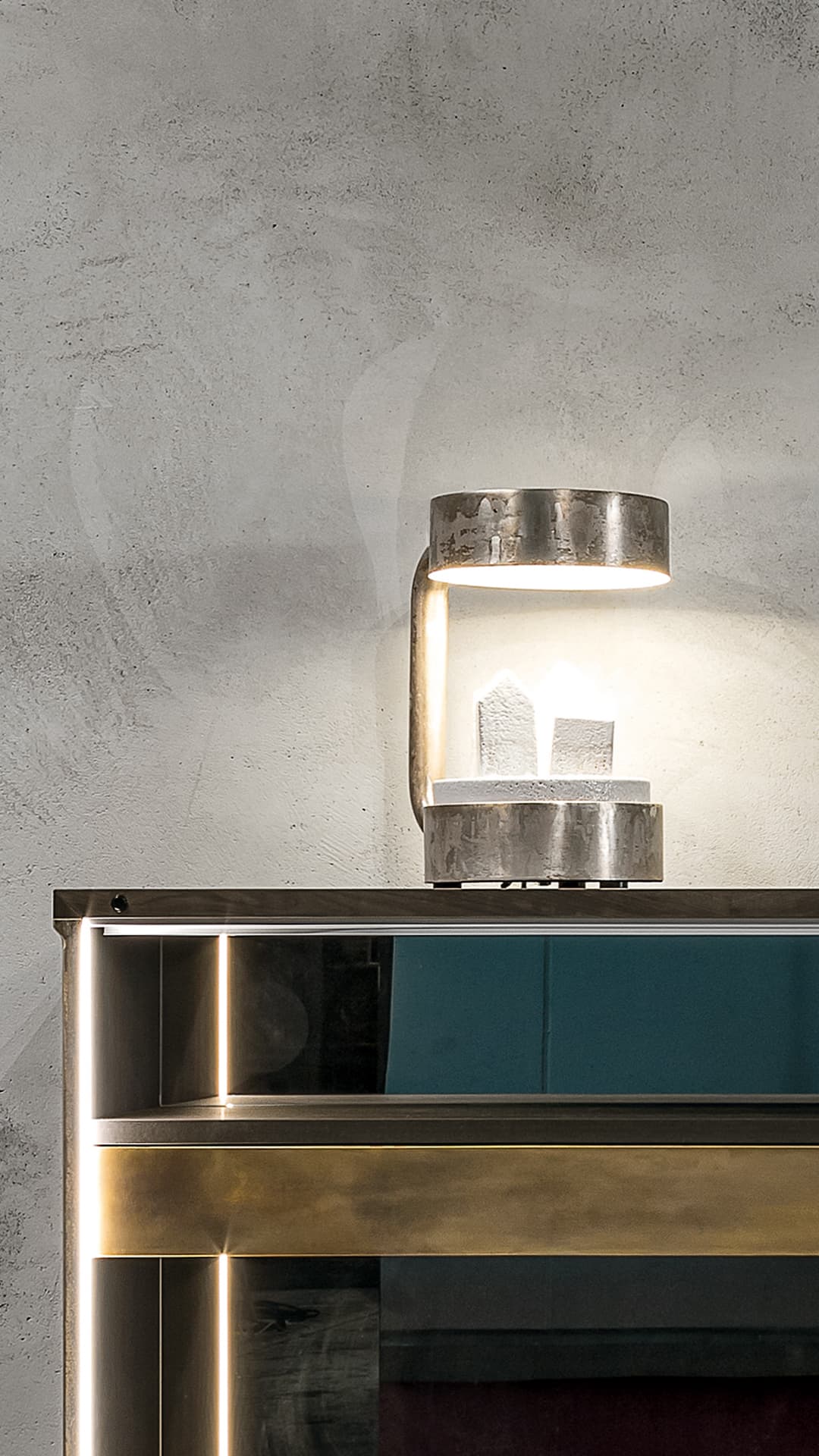 Henge Настольная лампа Compound Light от Henge — в интерьере