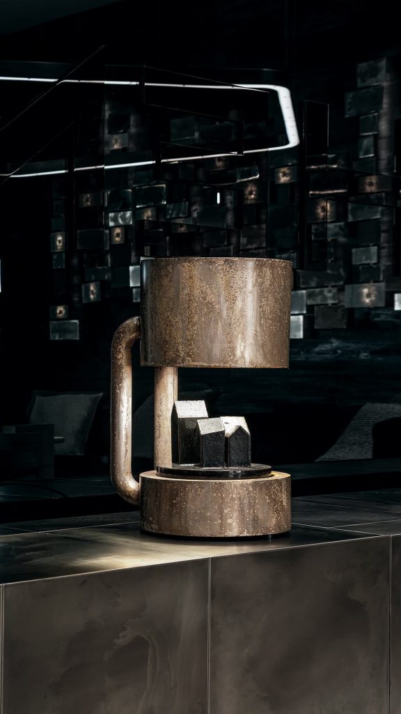 Henge Настольная лампа Compound Light от Henge — в интерьере