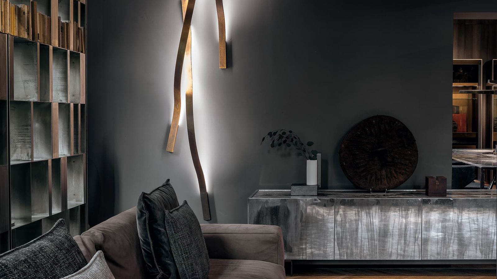 Henge Бра Tape Light от Henge — в интерьере