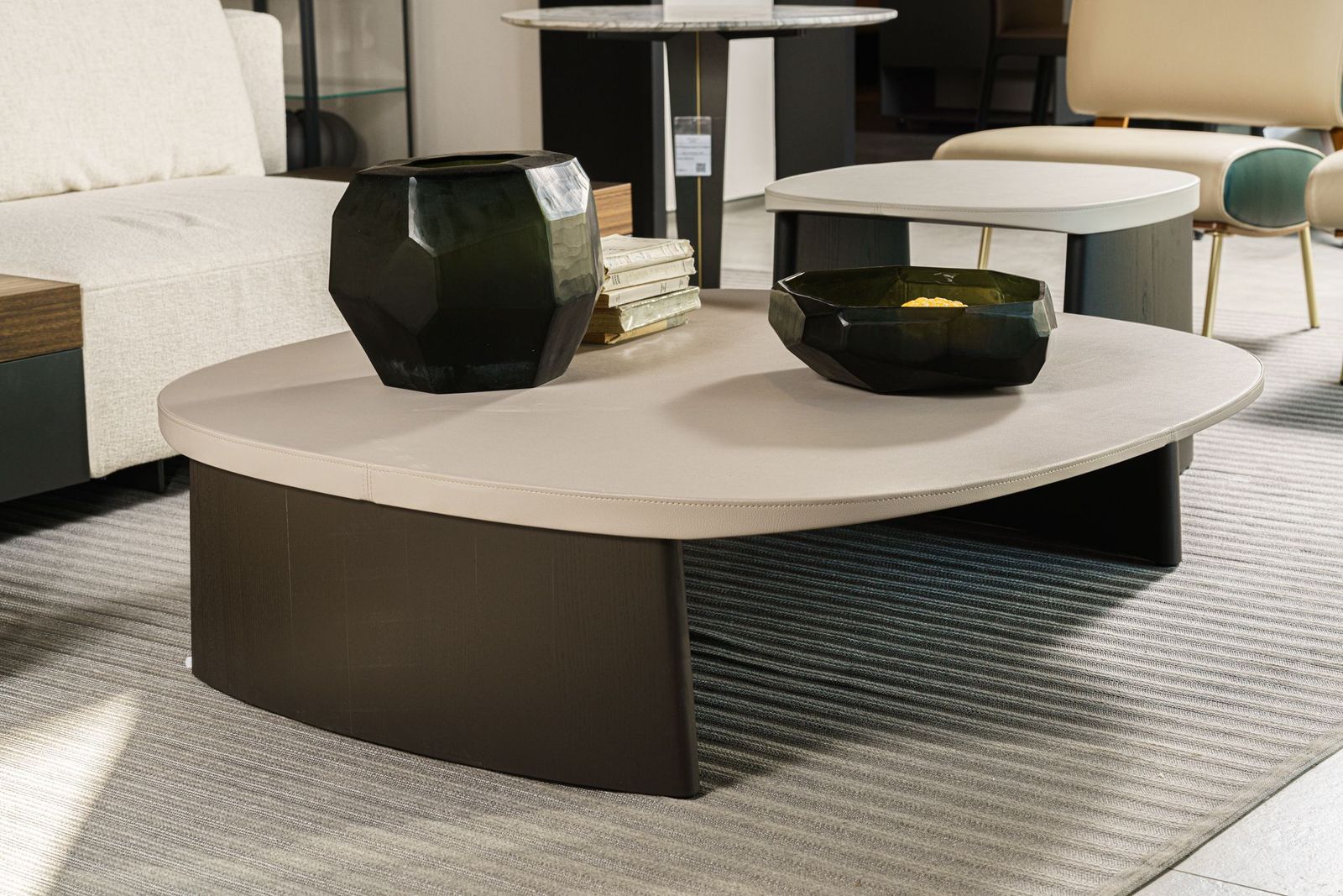 Molteni&C Журнальный столик Cleo 120 от Molteni & C — в интерьере