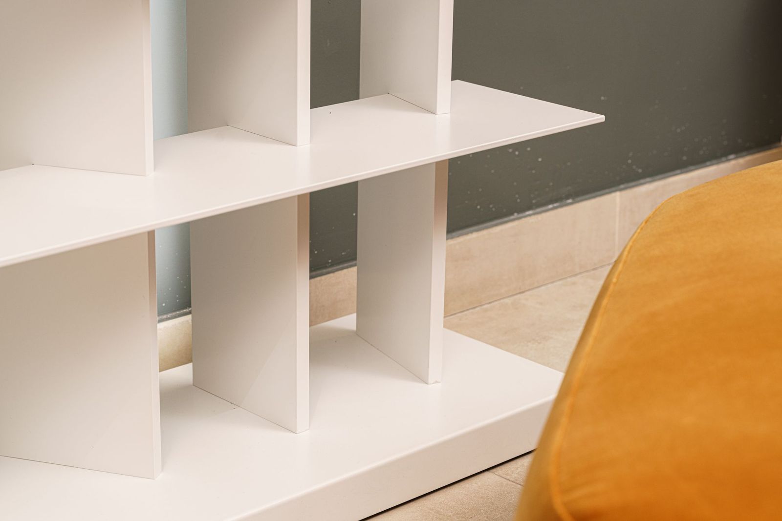 Flou Стеллаж с подсветкой CCLight White от Flou — в интерьере