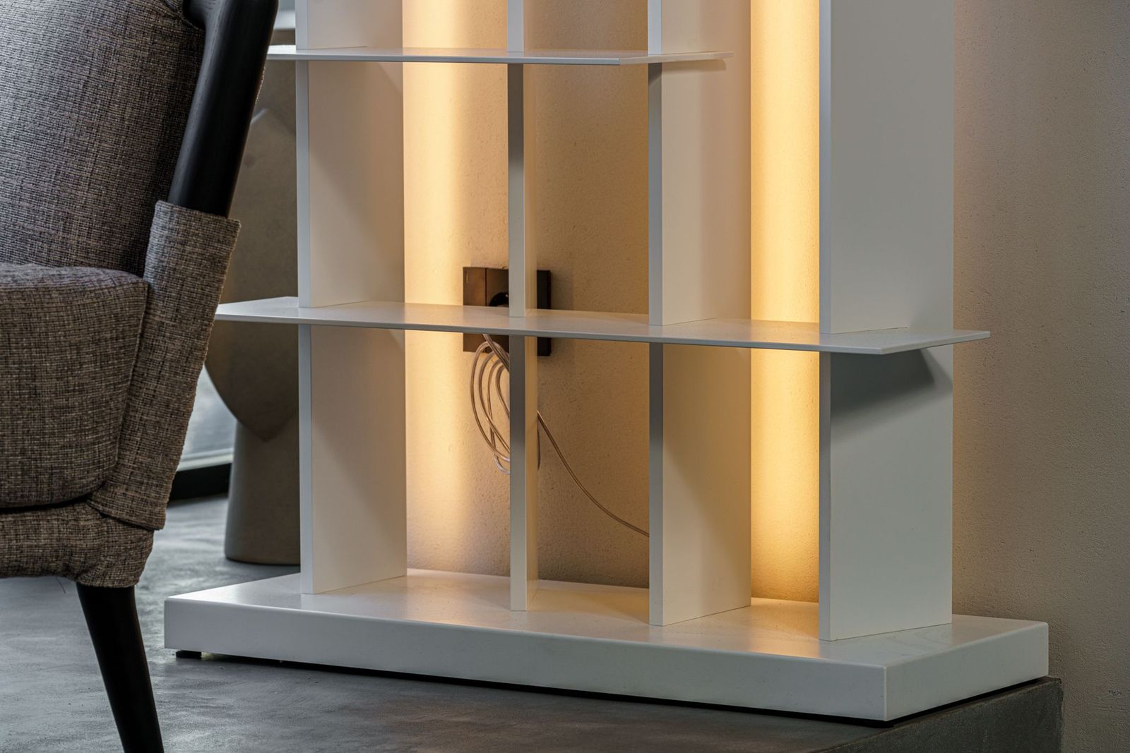 Flou Стеллаж с подсветкой CCLight White от Flou — в интерьере