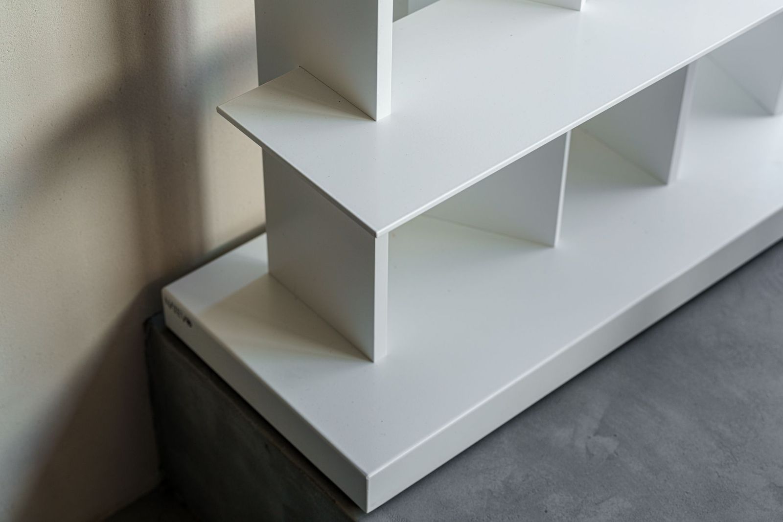 Flou Стеллаж с подсветкой CCLight White от Flou — в интерьере