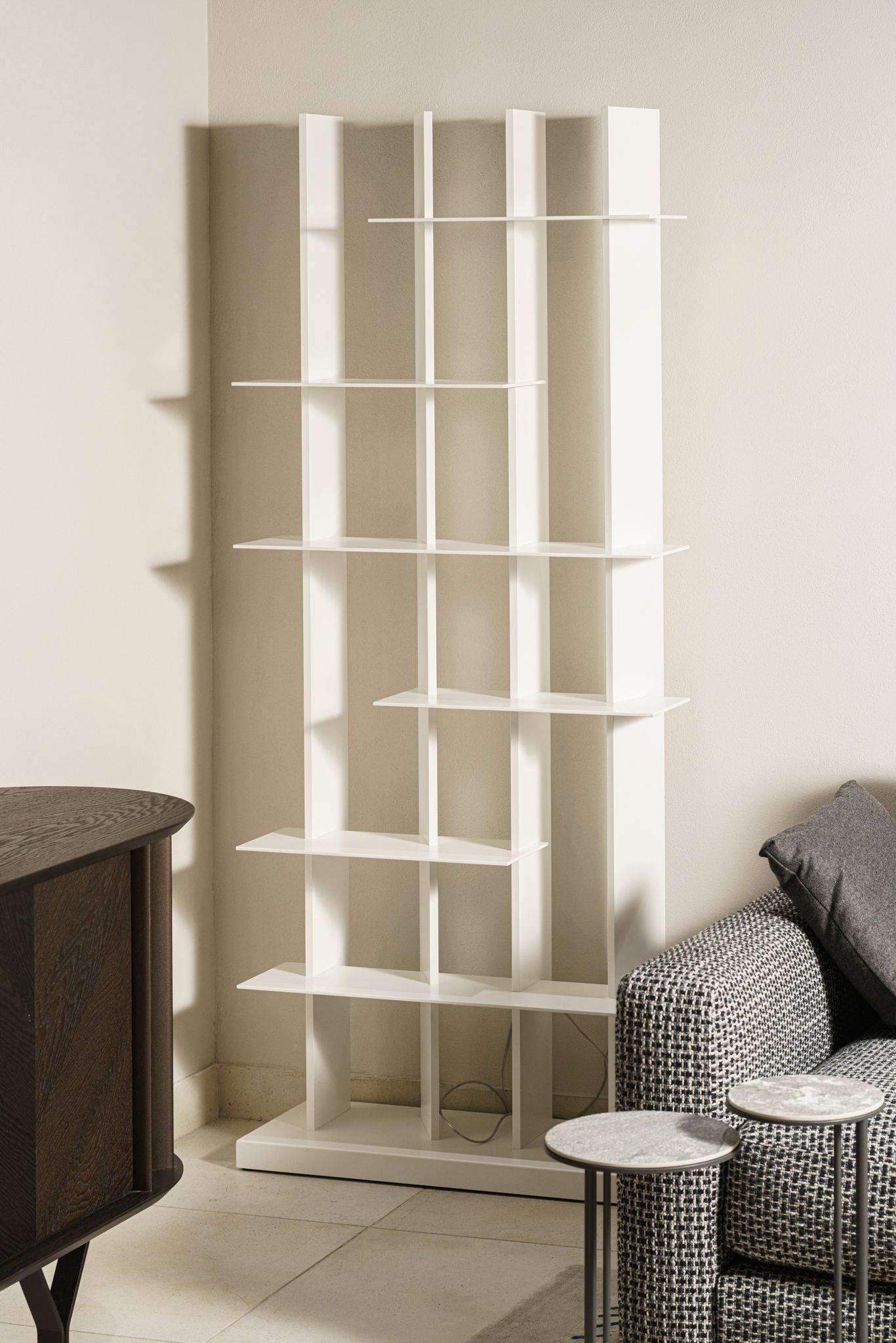 Flou Стеллаж с подсветкой CCLight White от Flou — в интерьере