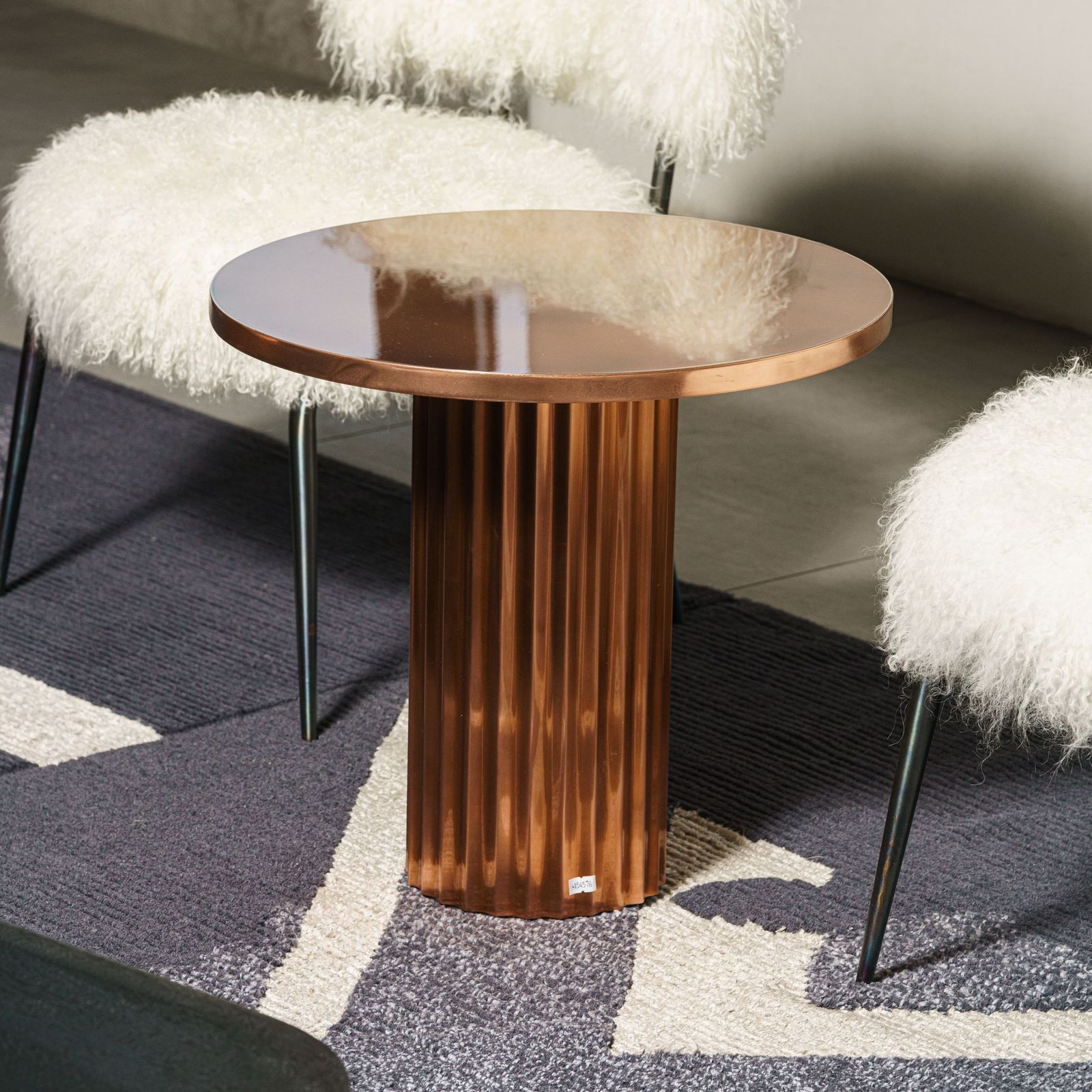 Baxter Журнальный столик Allure Glossy Antiqued copper 50 от Baxter — в интерьере