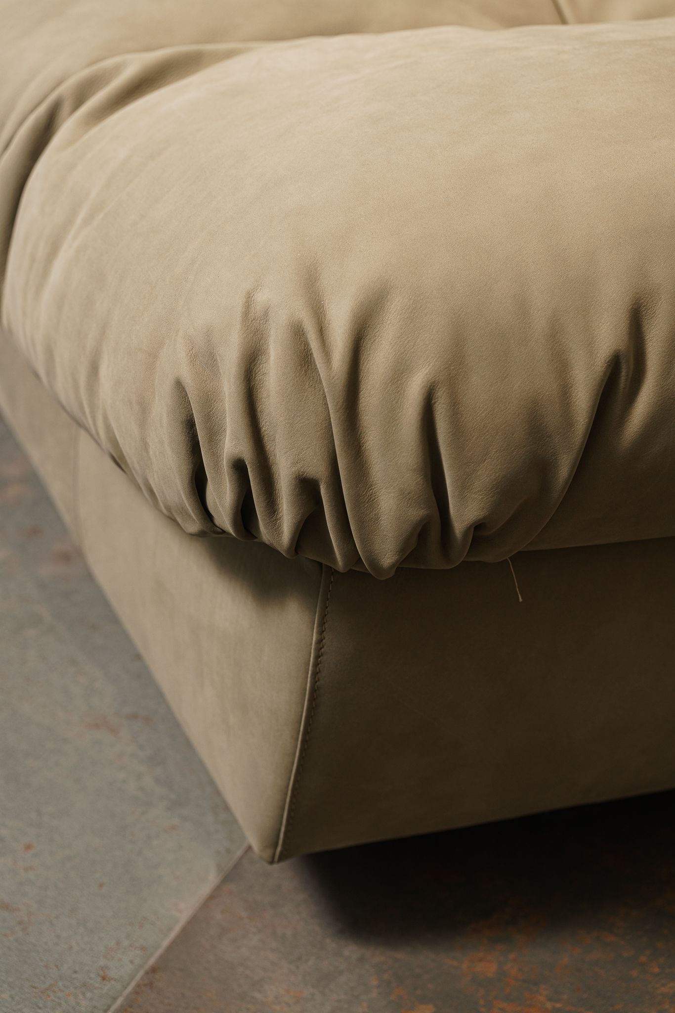 Baxter Диван трехместный Milano Kashmir Mimetique от Baxter — в интерьере