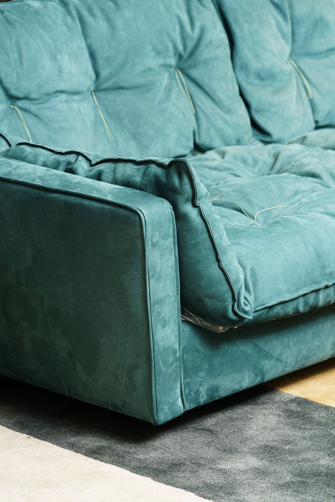 Baxter Двухместный диван Sorrento Kashmir Jade от Baxter — в интерьере