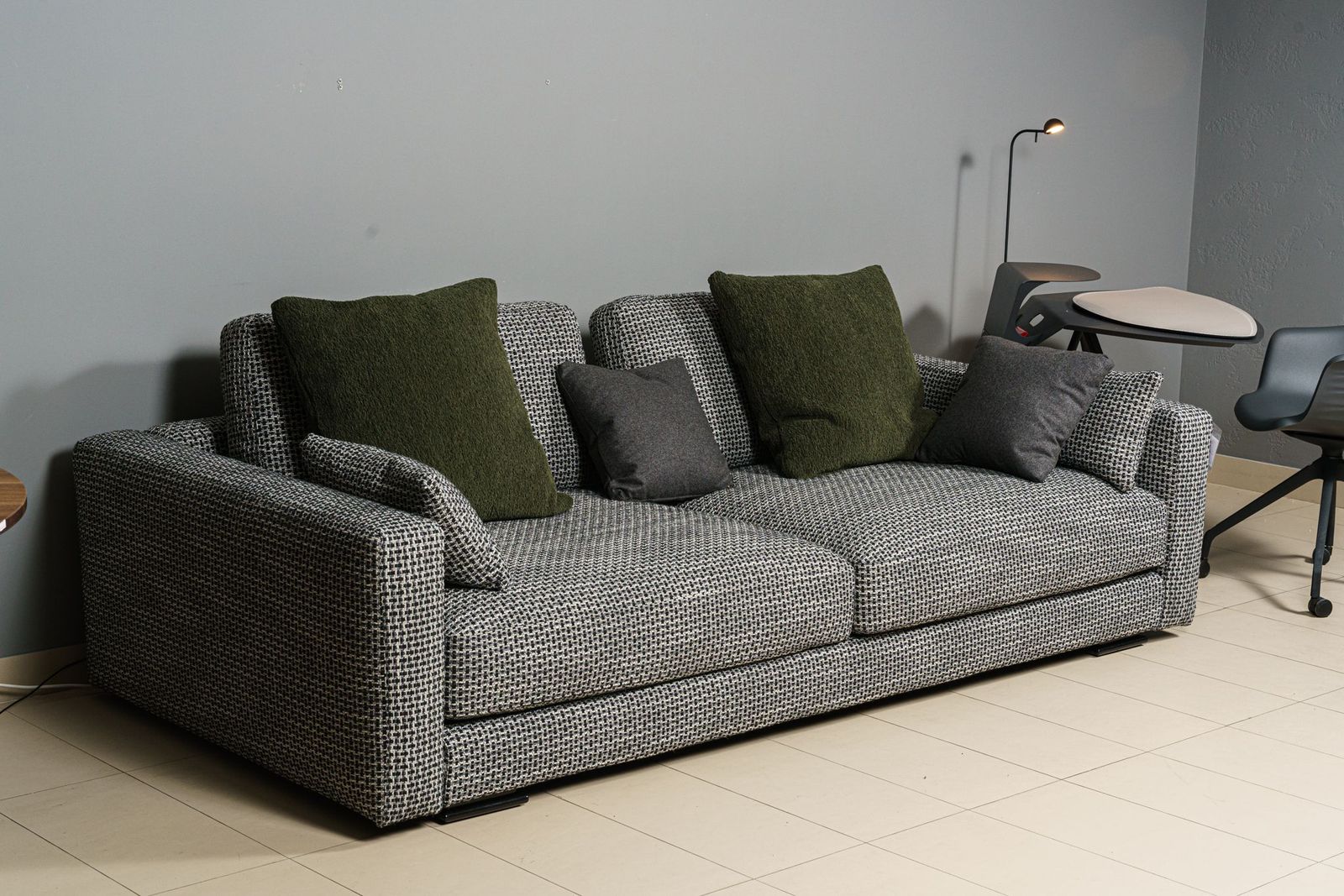 Flou Диван My Place Fred/Warm от Flou — в интерьере