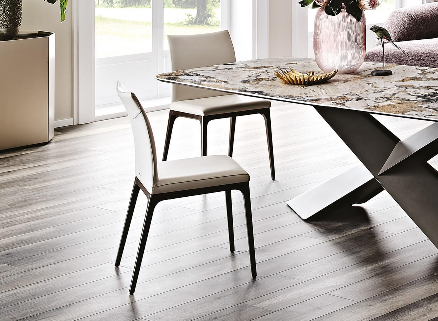 Cattelan Italia Стул без подлокотников Arcadia pelle 948 lino/nero от Cattelan Italia — в интерьере