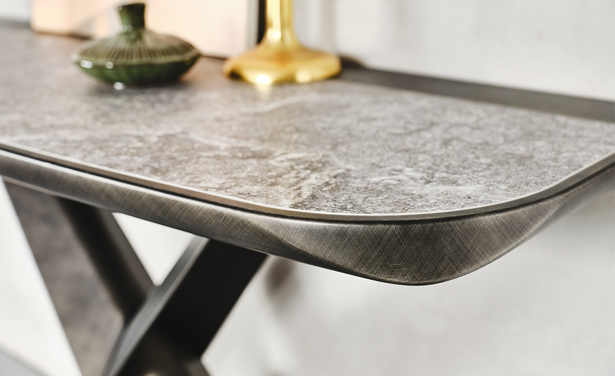 Cattelan Italia Консоль Terminal brushed grey/KM13 Arenal от Cattelan Italia — в интерьере