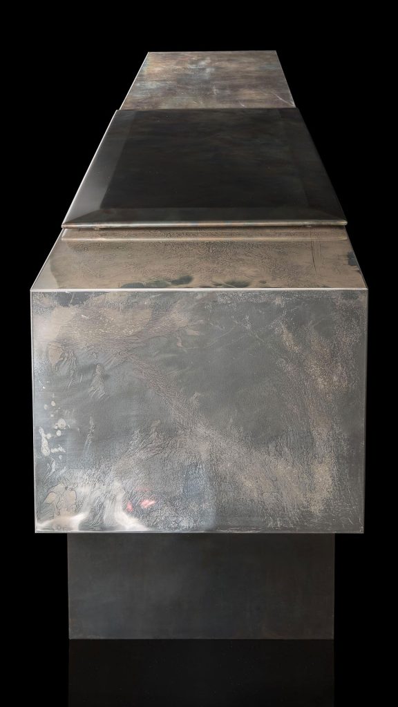 Henge Комод Noctis Vanity от Henge — в интерьере