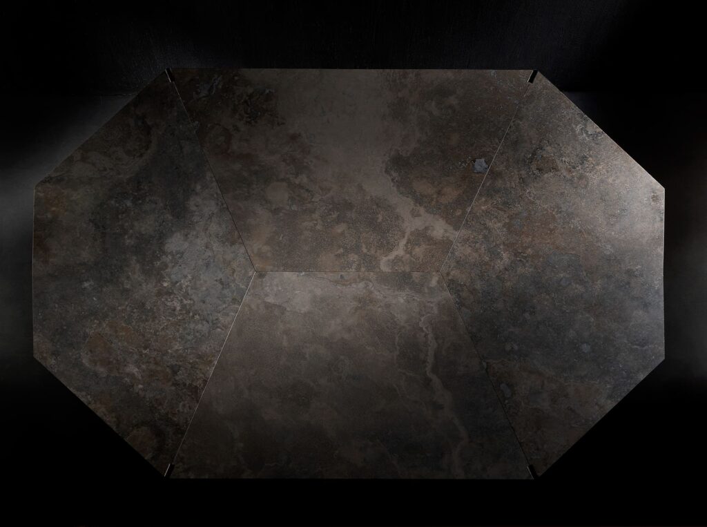 Henge Стол Gotham от Henge — в интерьере