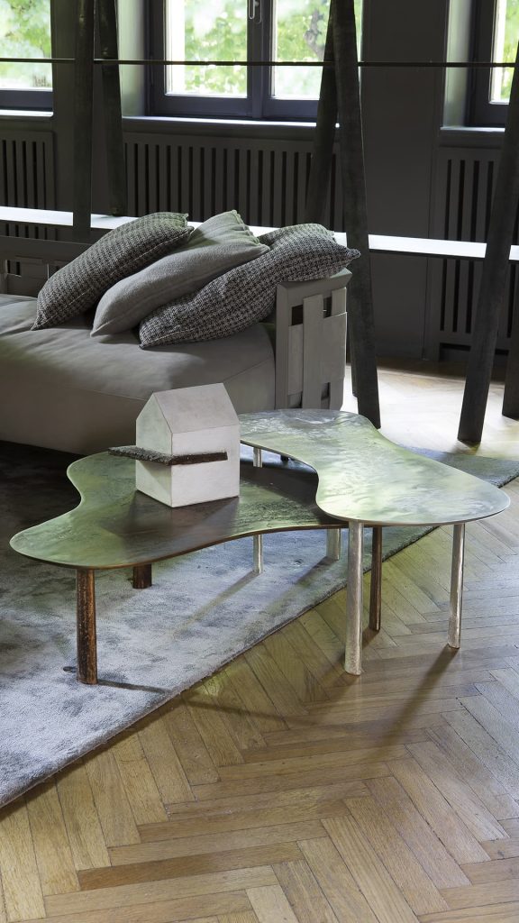 Henge Журнальный столик Puddle от Henge — в интерьере