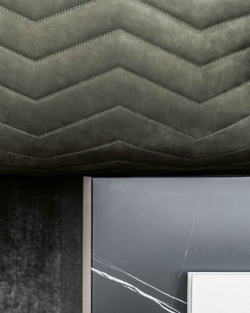 Minotti Банкетка Quincy Chevron от Minotti — в интерьере