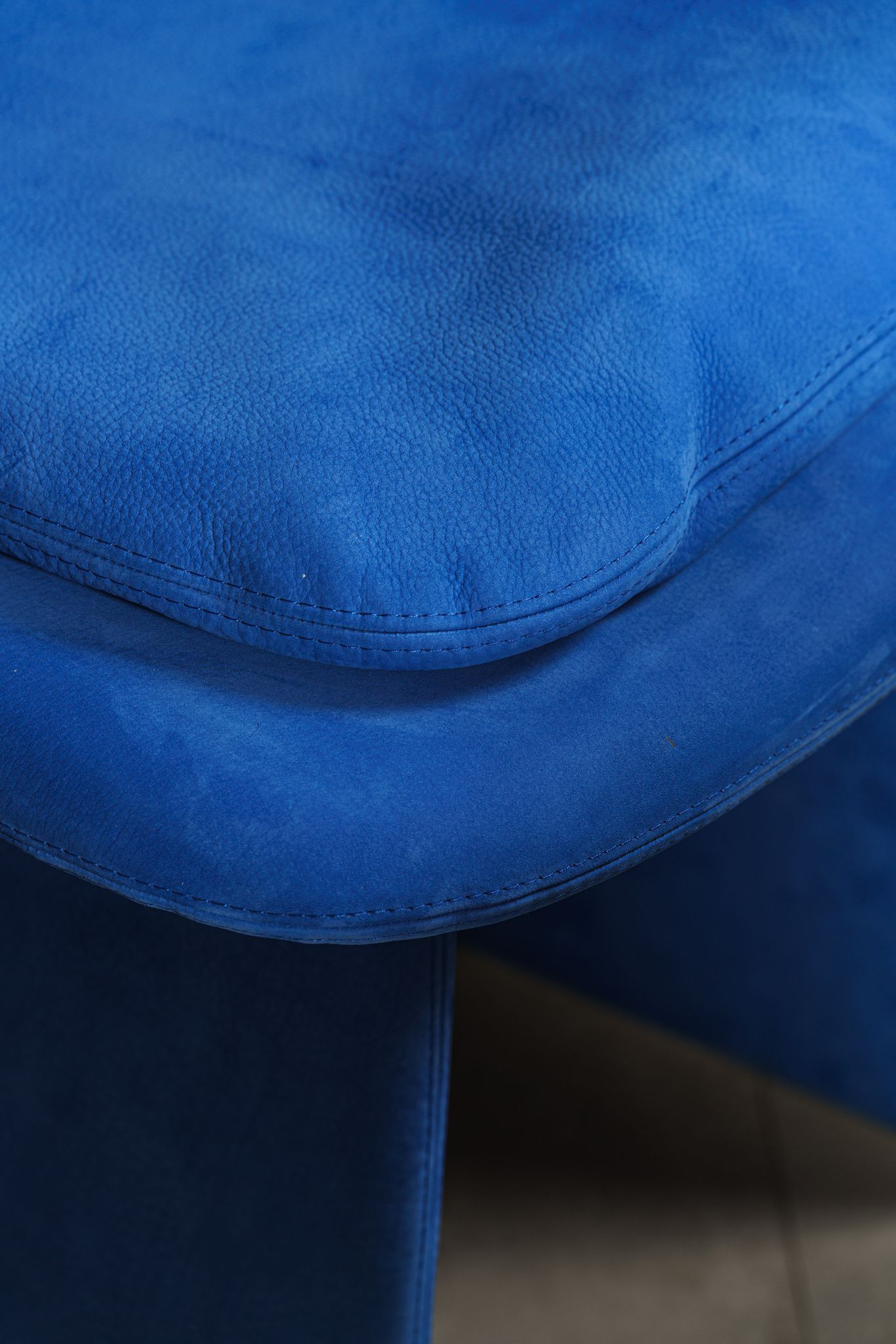 Baxter Стул Jodie Electric Blue от Baxter — в интерьере