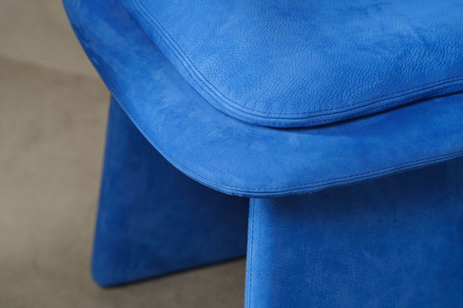 Baxter Стул Jodie Electric Blue от Baxter — в интерьере