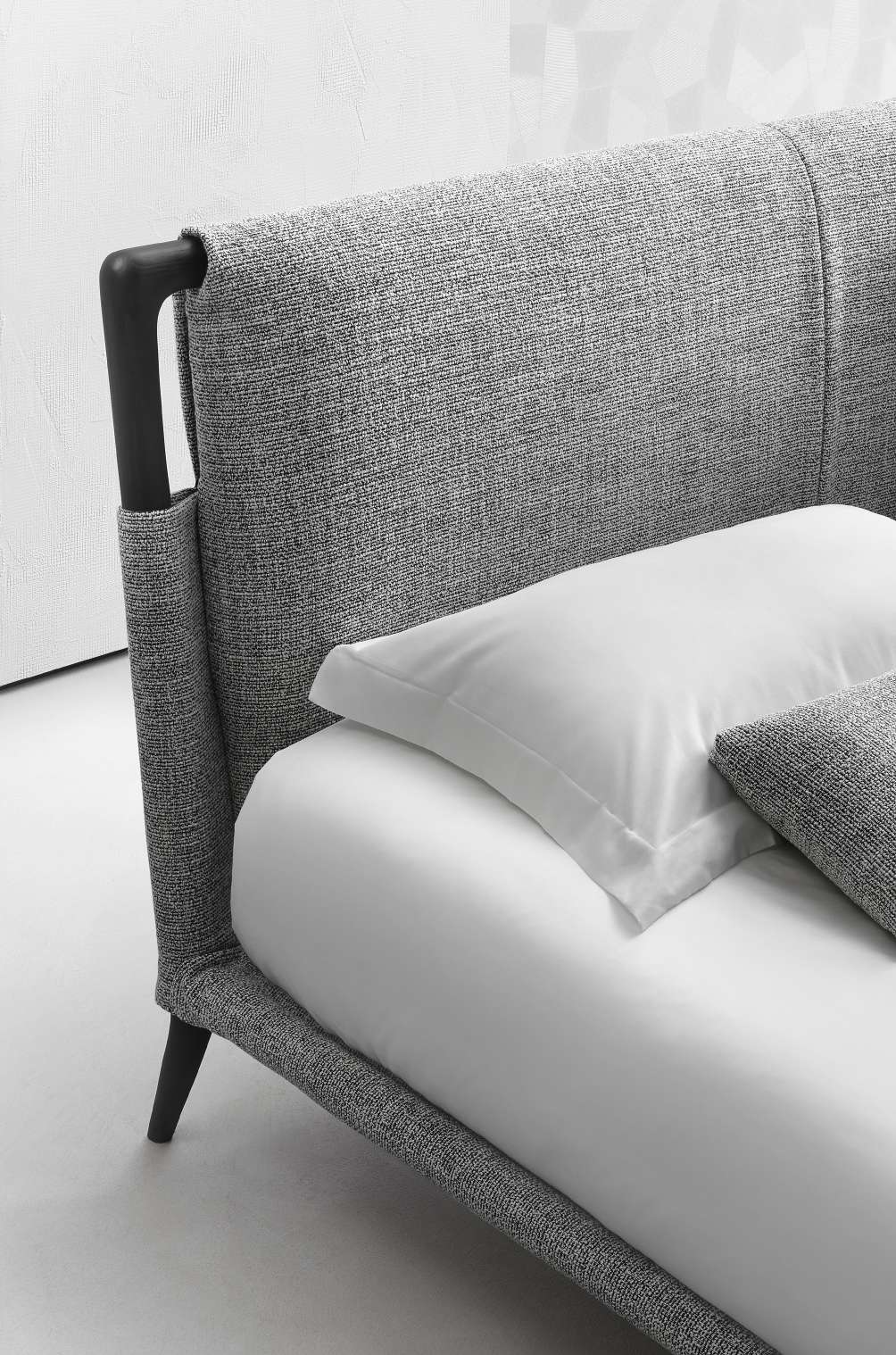 Flou Кровать Gaudi Lounage 740 от Flou — в интерьере
