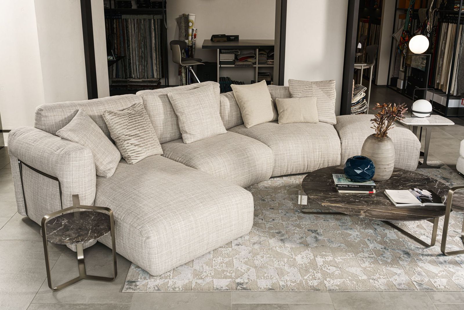 Flou Диван Fiocco Alexander 813 от Flou — в интерьере