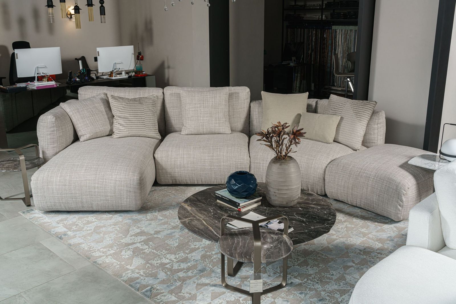 Flou Диван Fiocco Alexander 813 от Flou — в интерьере