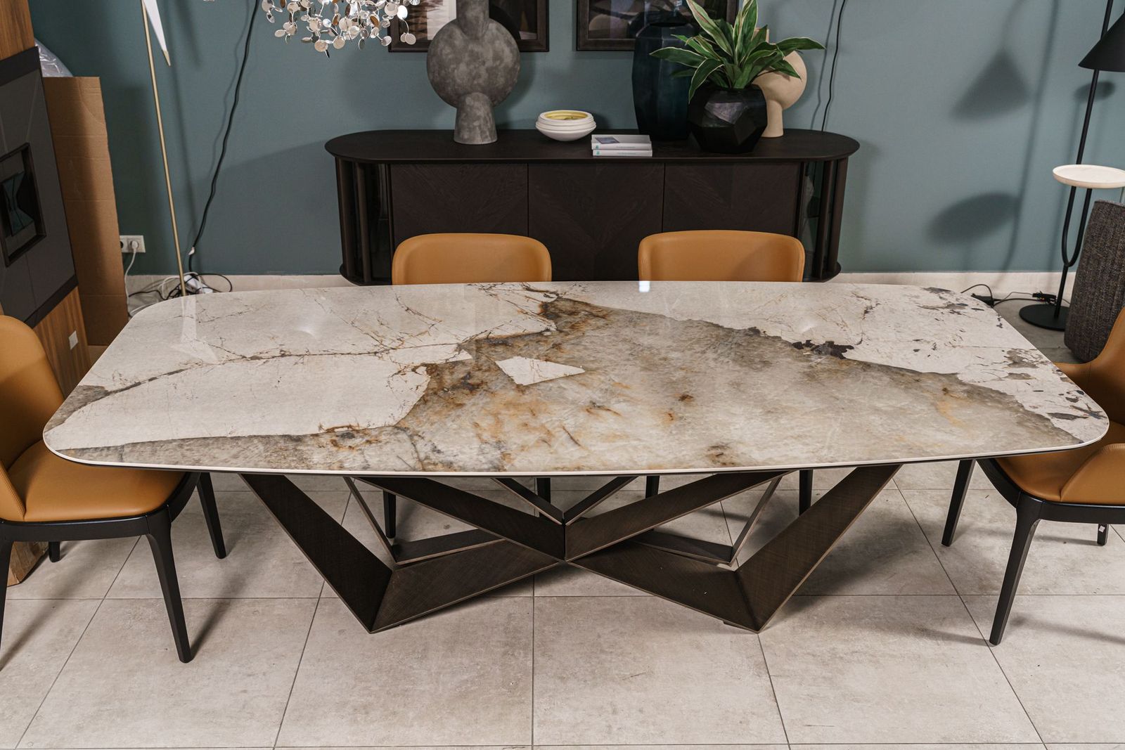 Cattelan Italia Стол Skorpio Keramik KM14 Corcovado от Cattelan Italia — в интерьере