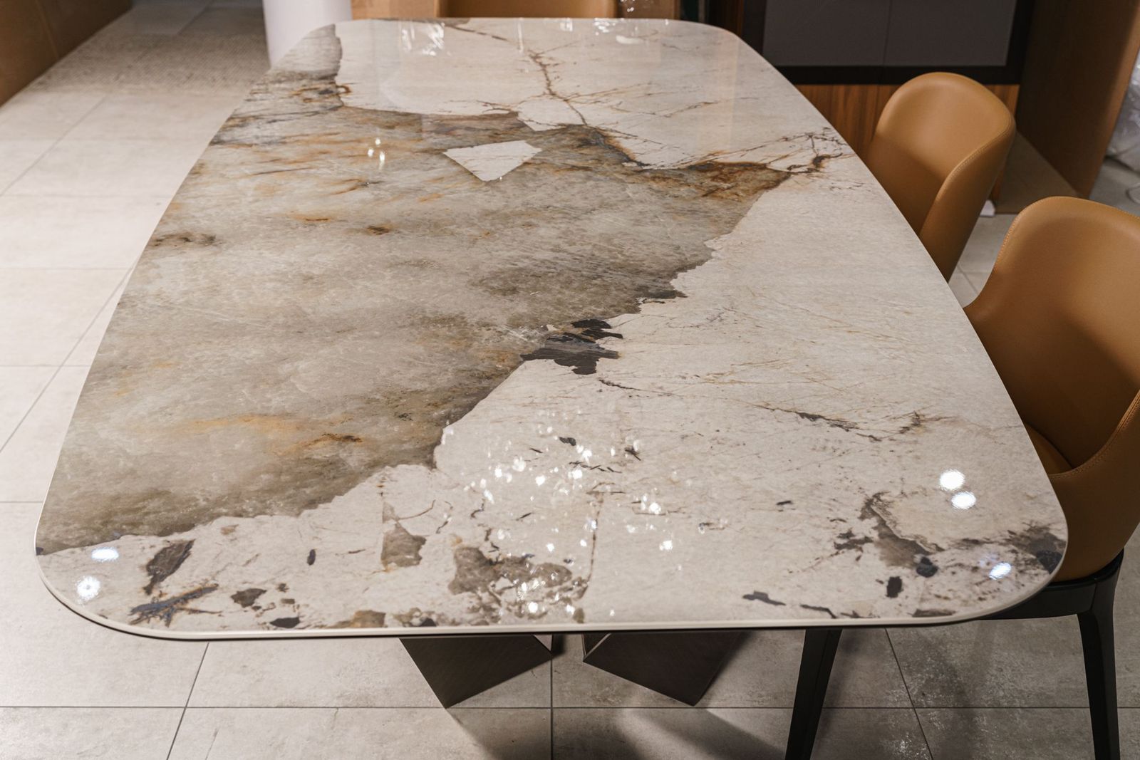 Cattelan Italia Стол Skorpio Keramik KM14 Corcovado от Cattelan Italia — в интерьере