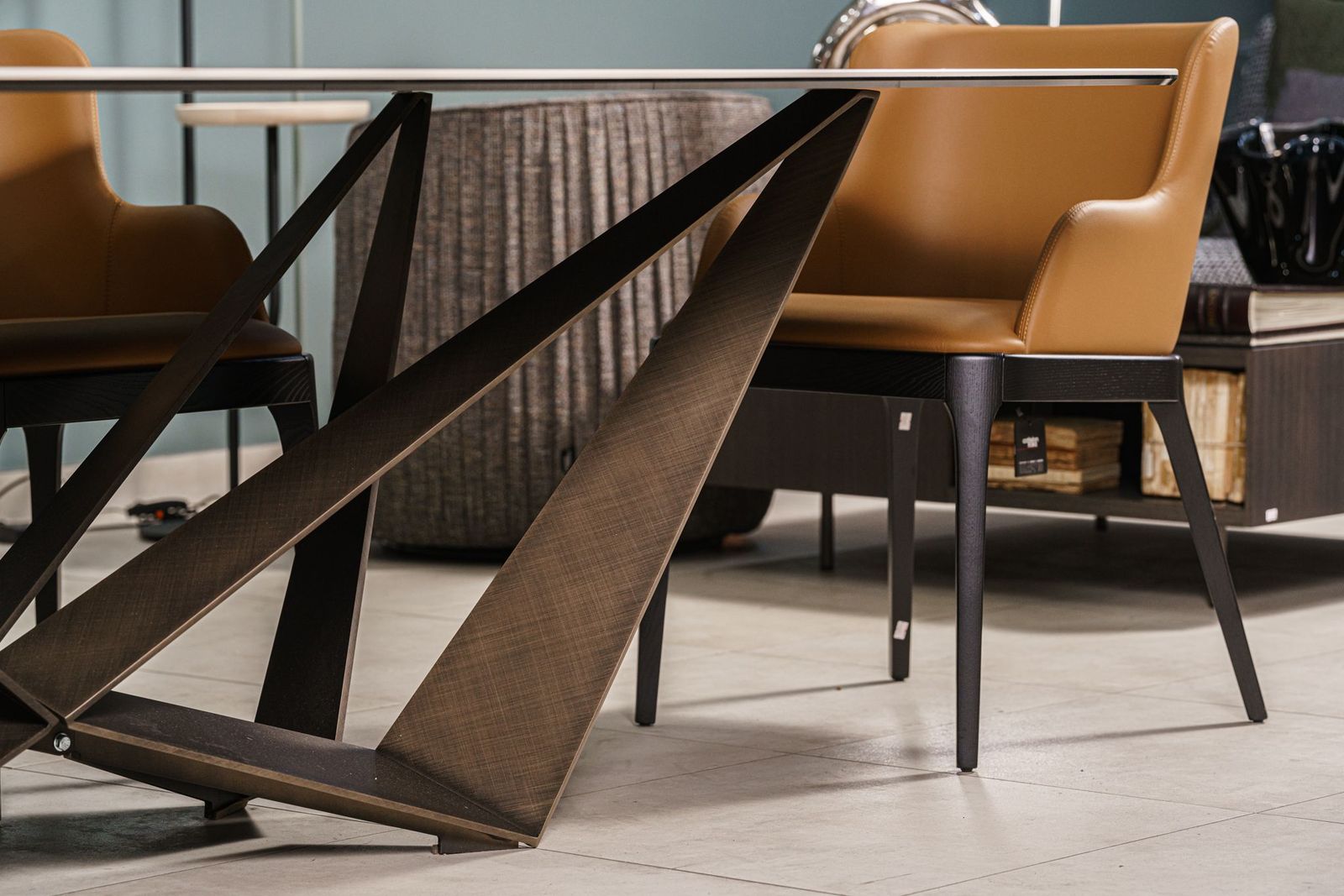 Cattelan Italia Стол Skorpio Keramik KM14 Corcovado от Cattelan Italia — в интерьере
