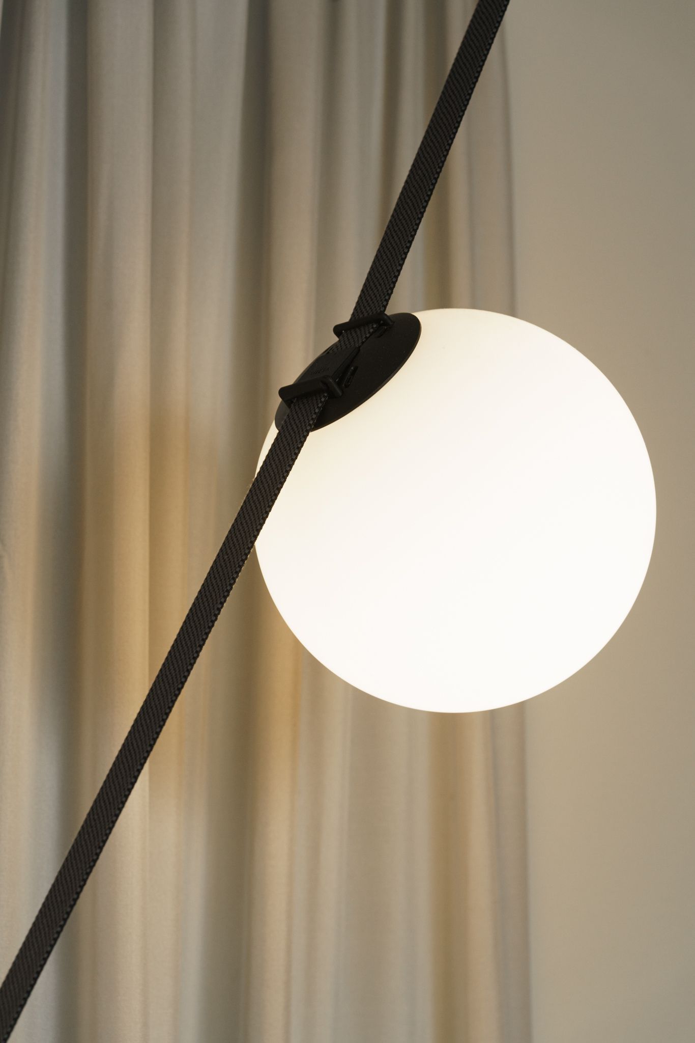 Vibia Подвесной светильник Plusminus Black от Vibia — в интерьере