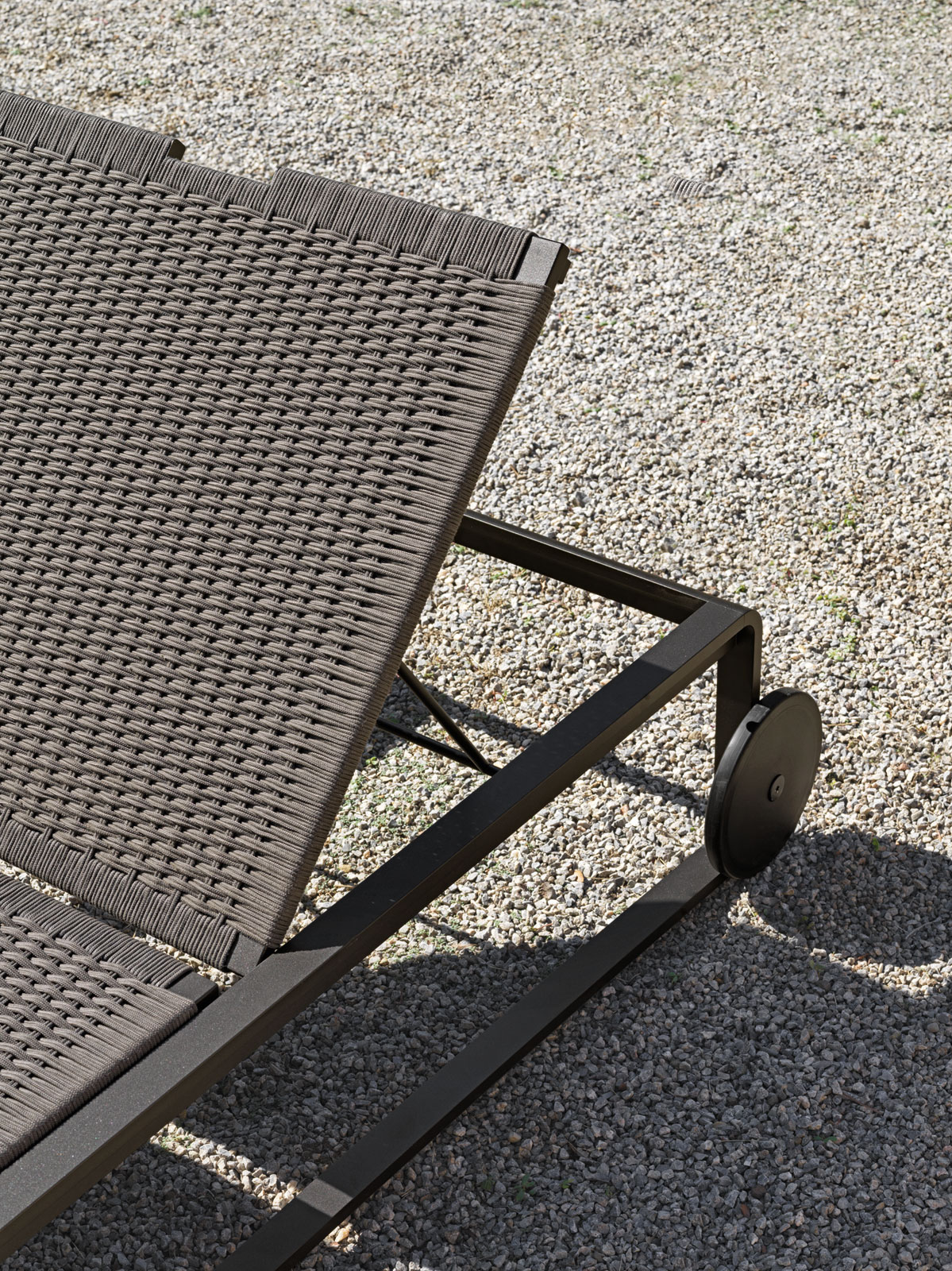 Molteni&C Шезлонг Guell от Molteni & C — в интерьере