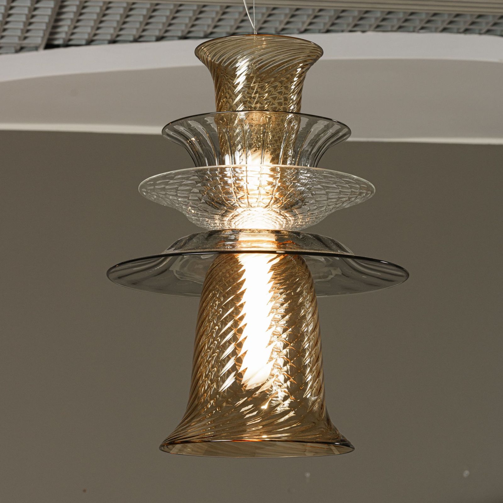 Barovier & Toso Подвесной светильник Campanula 7436 от Barovier & Toso — в интерьере