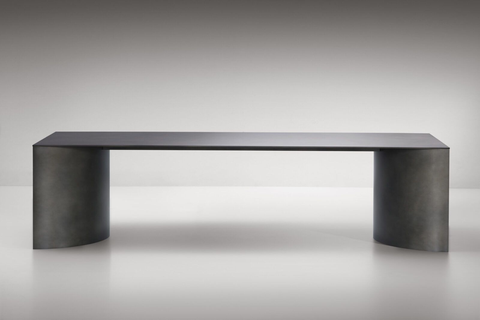 De Castelli Стол Plateaux Of Mirror от De Castelli — в интерьере